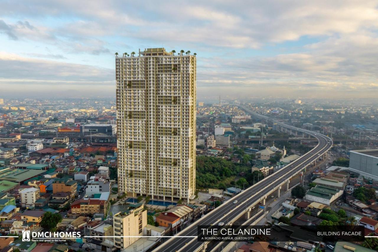The Celandine By Dmci Homes Caloocan Экстерьер фото