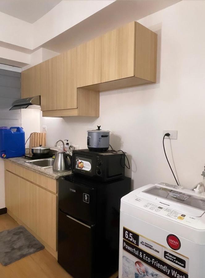 The Celandine By Dmci Homes Caloocan Экстерьер фото