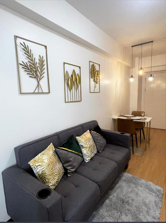 The Celandine By Dmci Homes Caloocan Экстерьер фото